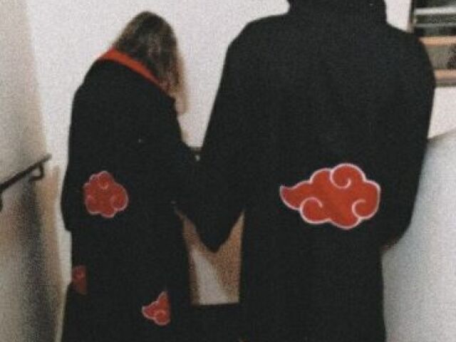 Pessoas que usam manto da Akatsuki