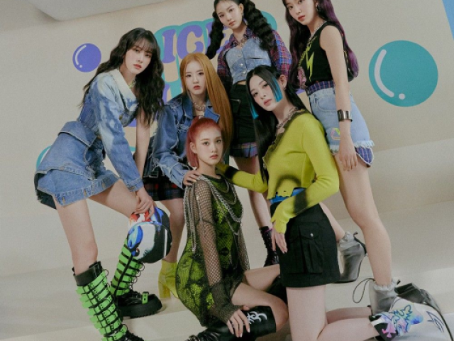 Qual é o girl group pelo álbum?
