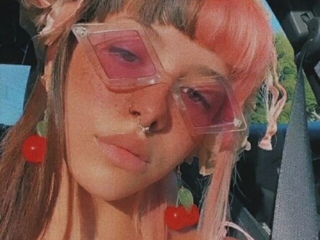 Melanie🍒