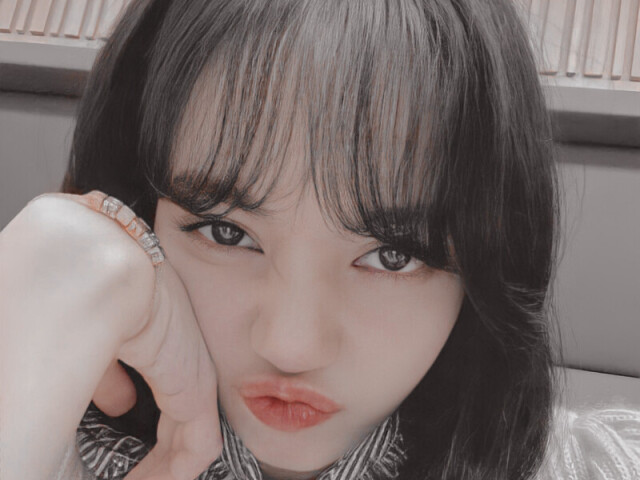 💖 • Lisa • 💖