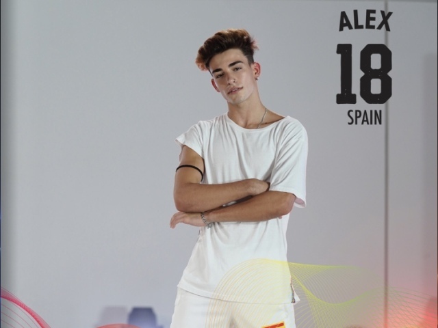 Alex Mandon
