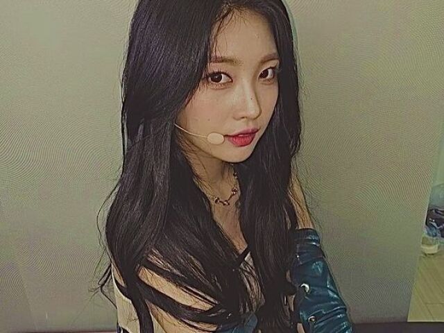 π Sihyeon β’ Everglow