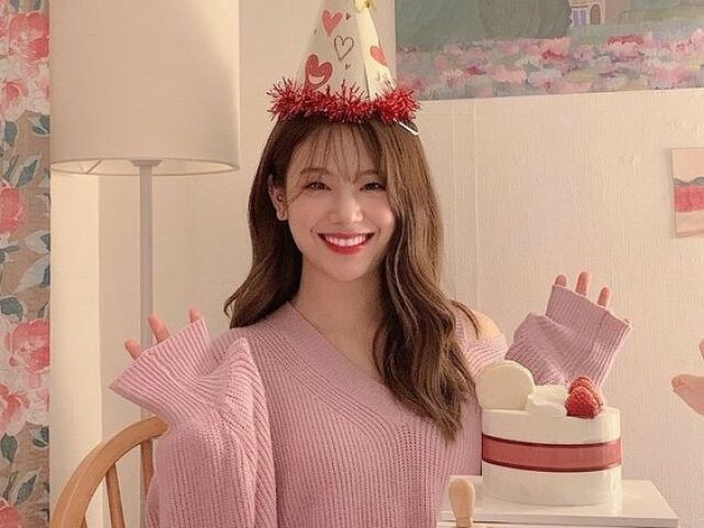 🍒 Gyuri • Fromis_9