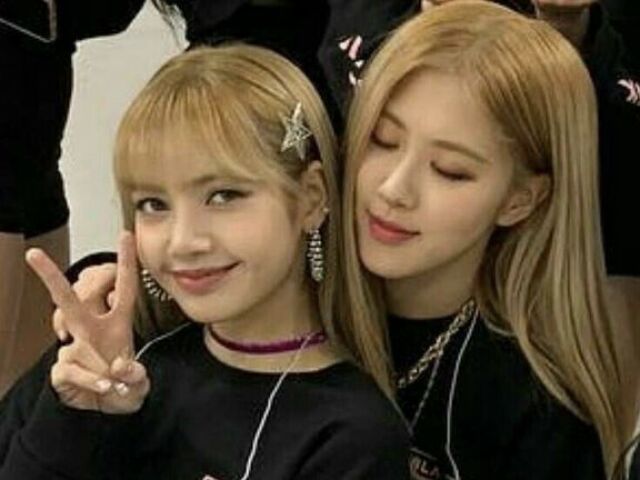 Lisa e Rosé (Blackpink)