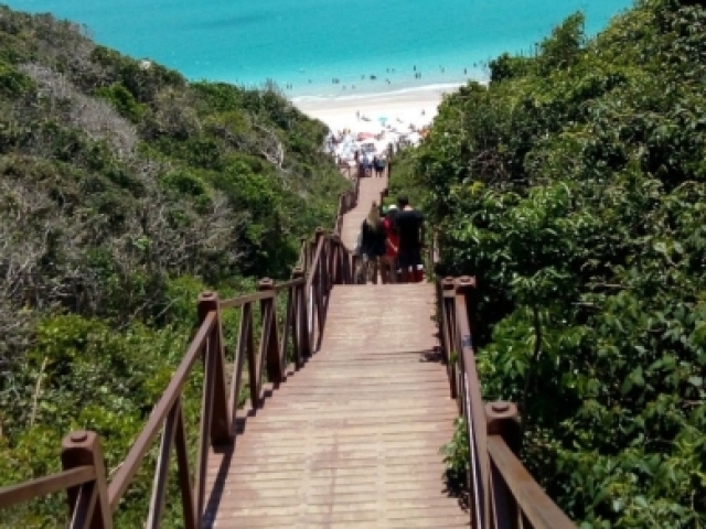 Uma praia nas Maldivas