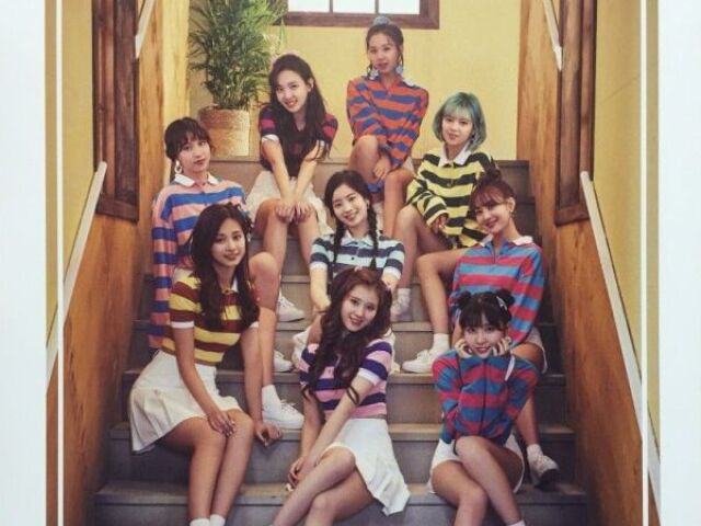 Crie seu comeback no kpop •°•°