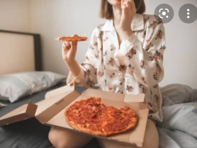 Pizza🥰🥰😋😋🤤🤤