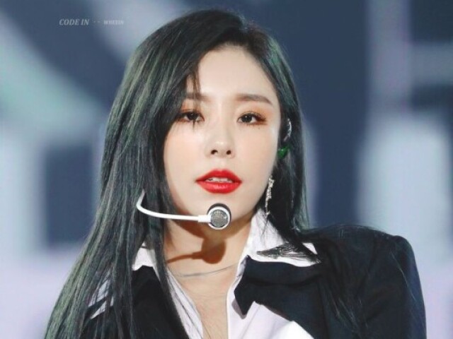 Wheein(mamamoo)