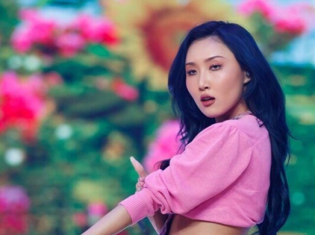 Hwasa / mamamoo pq quero aprender a ser sexy com ela