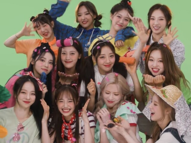 LOONA