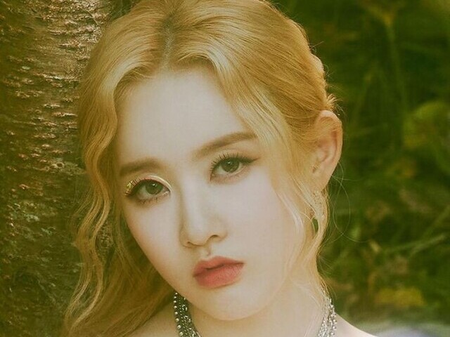 Sieun - StayC
