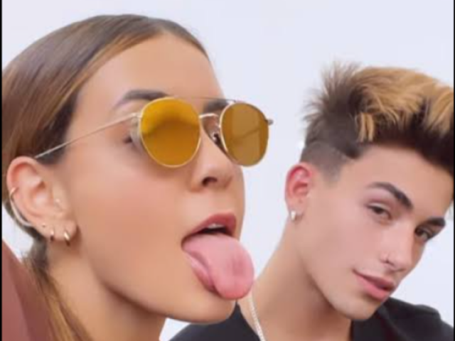 Alex mandoy Rey e
Maria sabina hildago pano