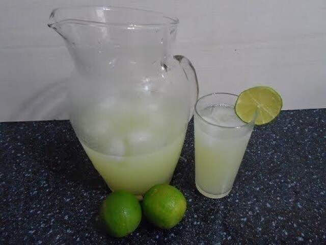 Suco de limão 🍋