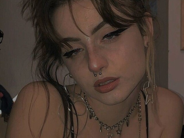 E-Girl
