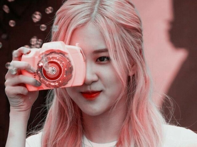 Tirar várias fotos fofas com a Rosé para por no álbum de família