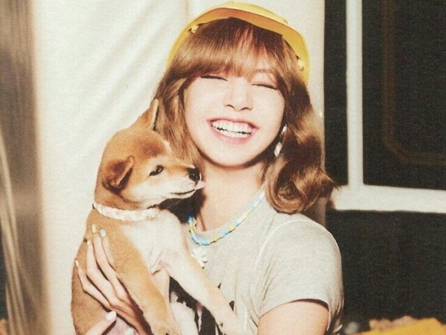 Lisa e seu dog💖