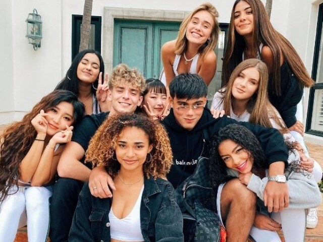 VocĂȘ conhece o Now United?