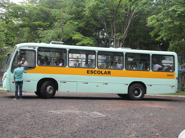 Ônibus escolar🚃💓