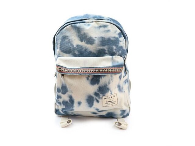 Bolsa tie dye azul escuro e branco