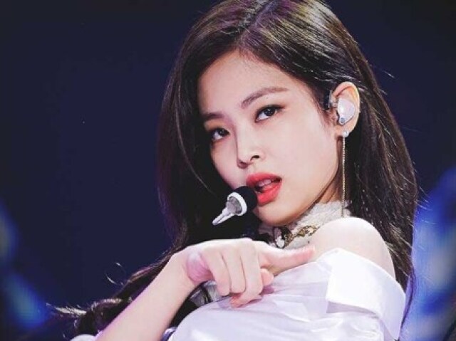 JENNIE