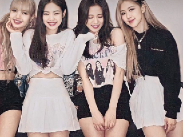 Lisa e jennie
Jisoo e rosé