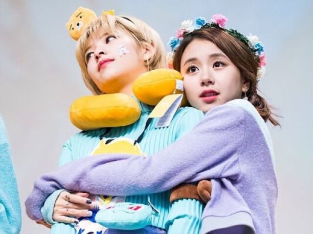 jeongyeon e chaeyoung