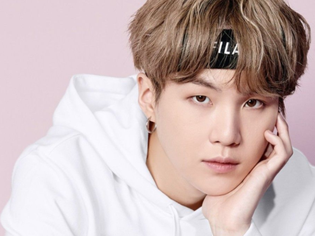 Advinhe o MV pela foto do Yoongi