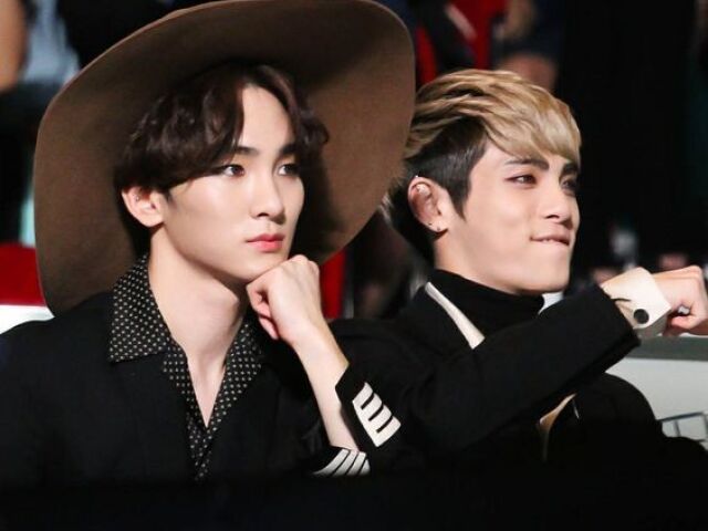 Key e Jonghyun - SHINee