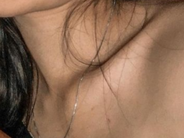 โข