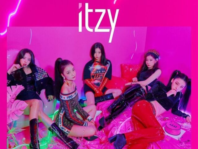 Itzy - Dalla Dalla