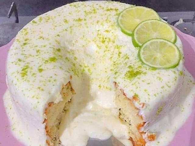 BOLO DE LIMÃO