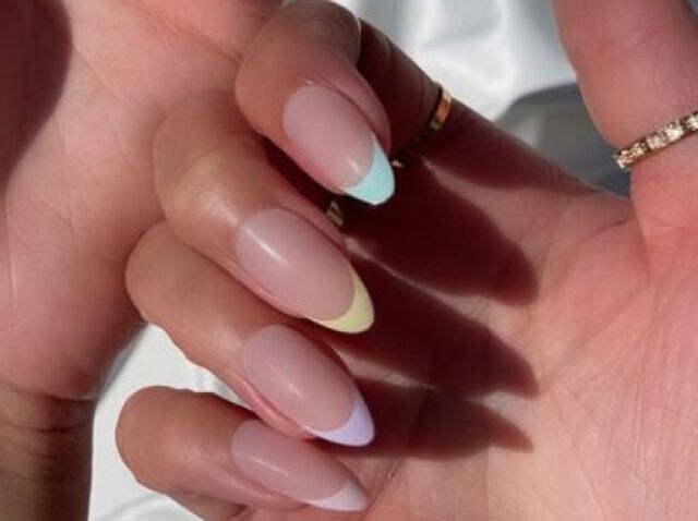 Nails pastel
