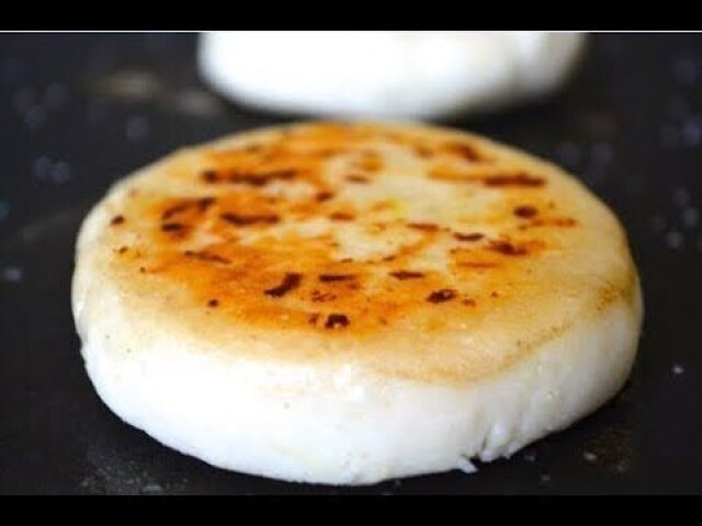 Arepas con queso.