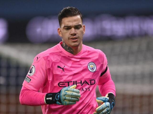 Ederson Santana de Moraes.