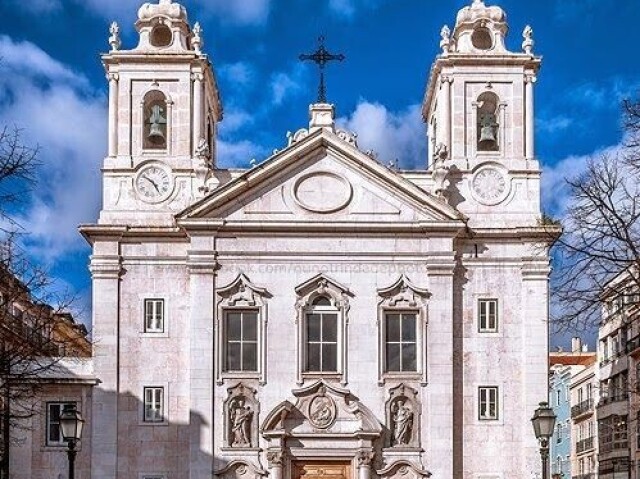 Na igreja