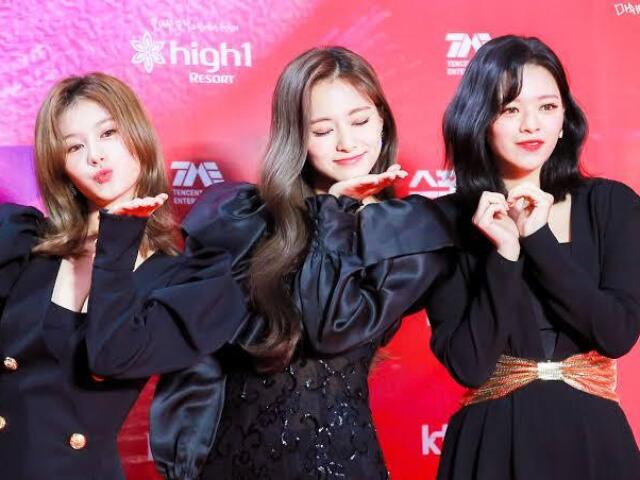 Jeongyeon, Sana e Tzuyu