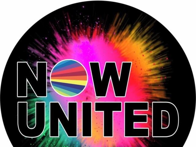 Quem está na foto versão Now United?