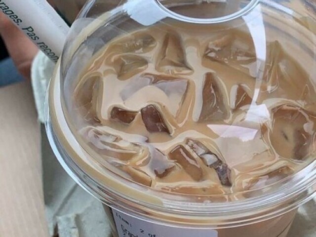 Também pode ser o café gelado, que é um dos meus preferidos!!!