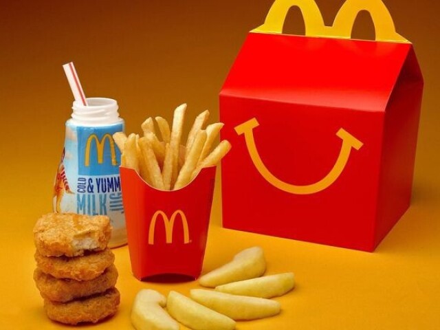 MC lanche feliz para bebês <3