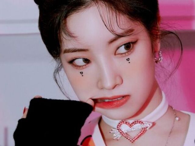 ➝ dahyun — twice