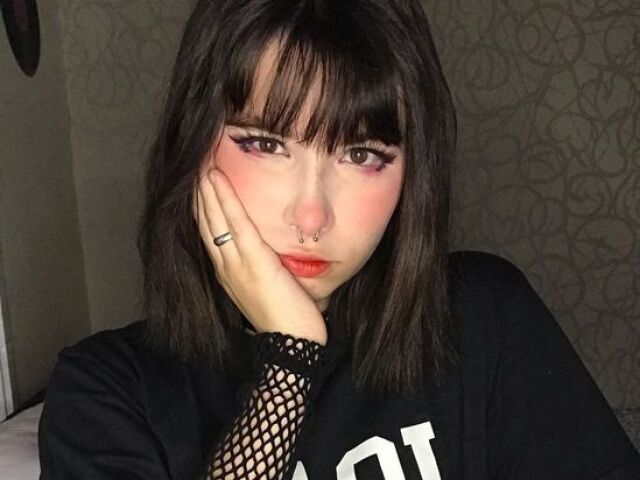 E girl