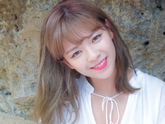Jeongyeon!!<3