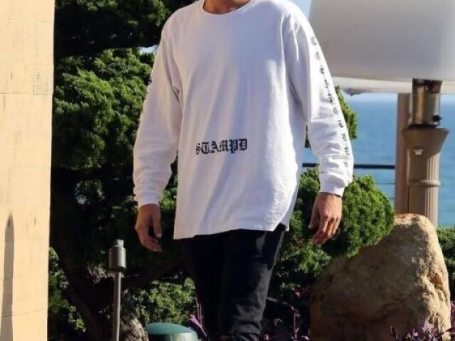 ๐๐๐๐