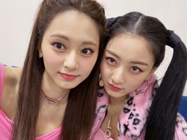 Tzuyu/Jihyo