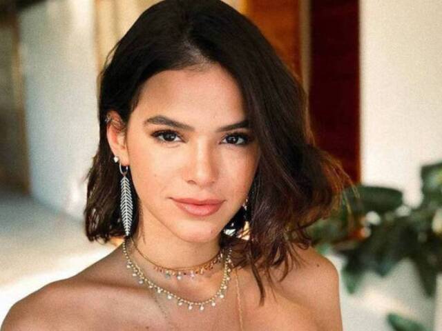 Bruna Marquezine