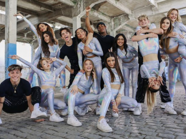 Quem você seria das meninas do Now United?