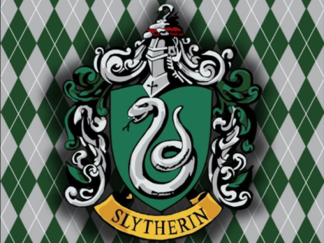 Sonserina//Slytherin