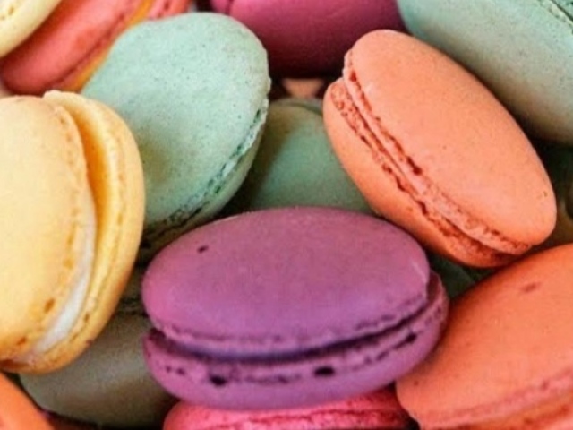 Macarons.