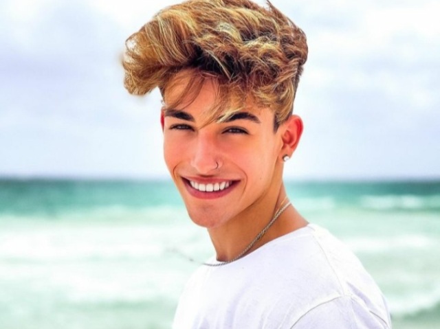 Alex