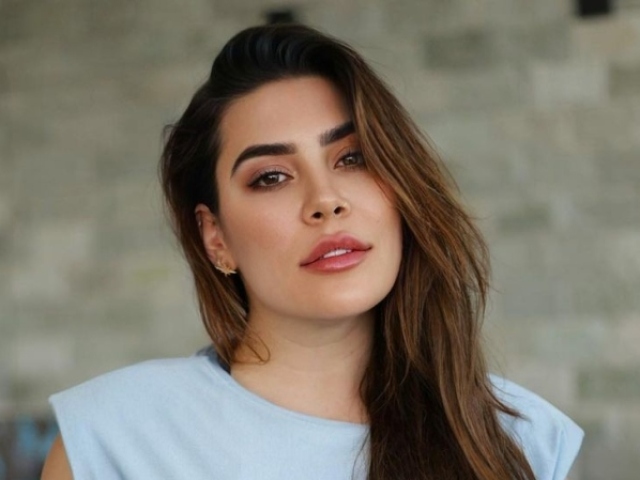 Naiara Azevedo